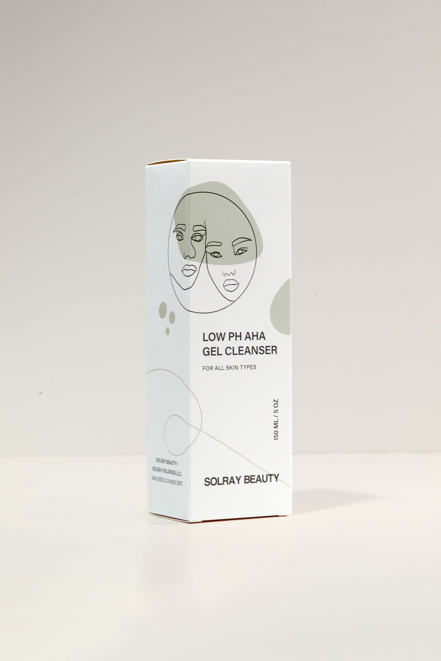 Box of SolRay Beauty's Low pH AHA Gel Cleanser, an all-natural skincare product with alpha-hydroxy acids, suitable for all skin types.